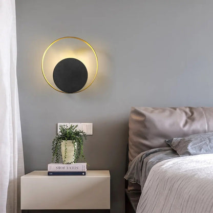 Sleek Contemporary Wall Light