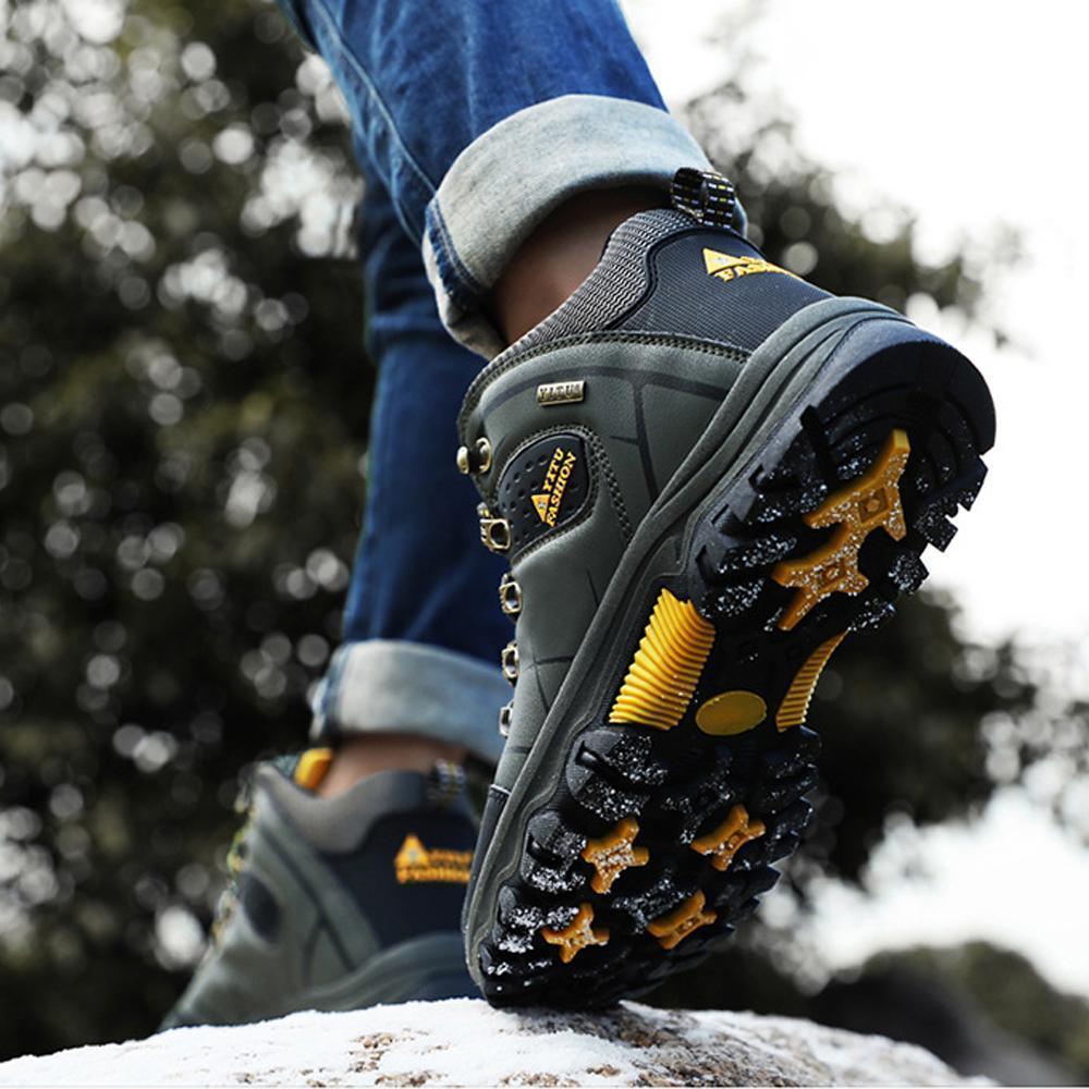 Warm Waterproof Men's Hiking Boots