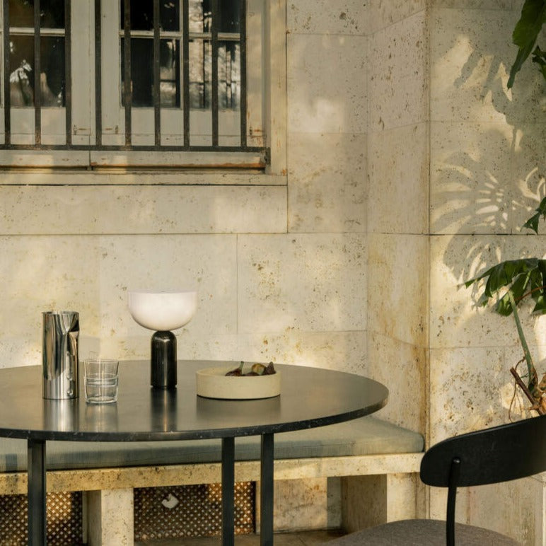 Elegant Marble Table Lamp with Gold Details