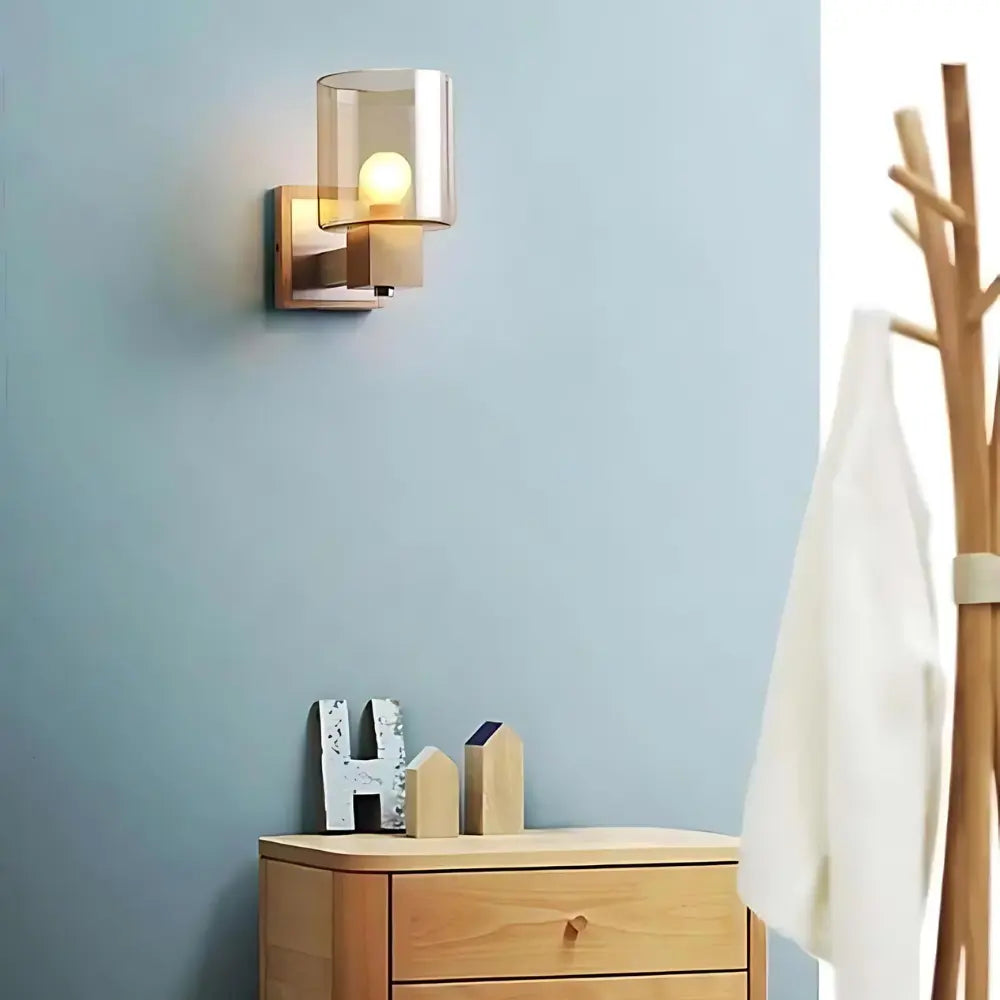 Traditional Wooden Wall Lamp with Soft Warm Lighting