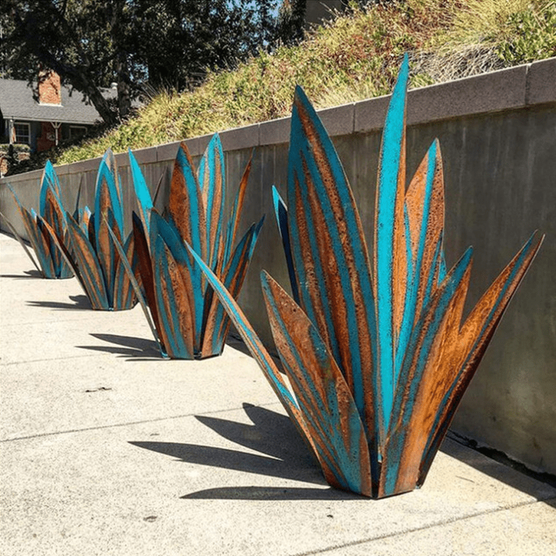 Variant image for Handmade Waterproof Solar Agave Garden Lamp – Elegant Outdoor Solar Lights for Garden Illumination-1