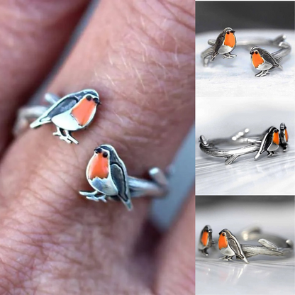 Fesara Freedom Symbol Pendant Set
