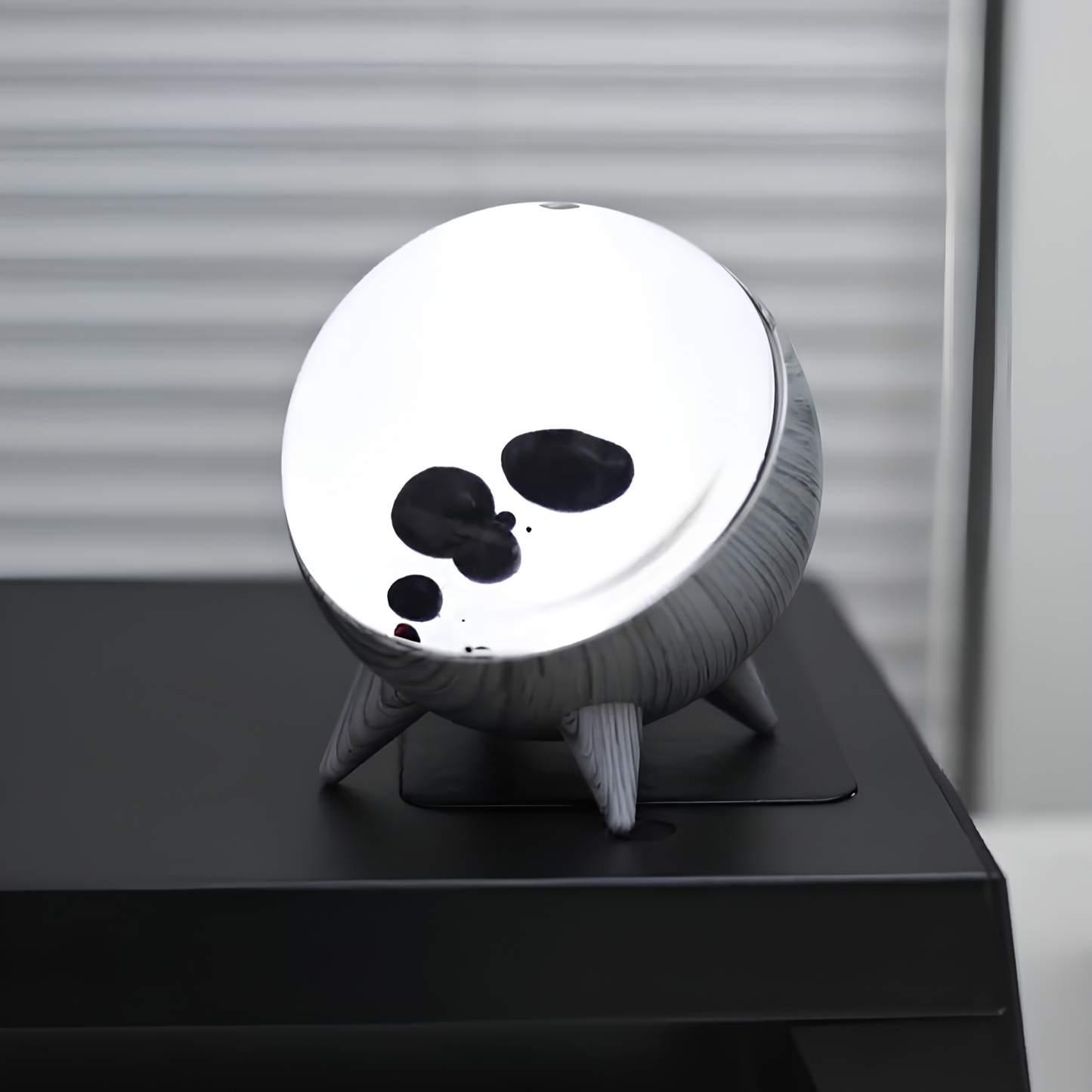 Magnetic Liquid Pulse Lamp