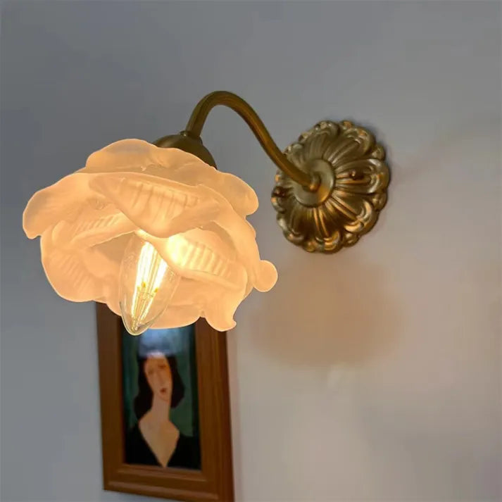 Classic Floral Glass Wall Lamp - Fesara