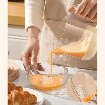 Practical Measuring Cup with Built-In Strainer