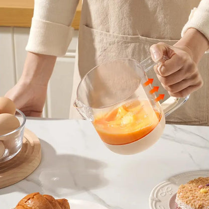 Practical Measuring Cup with Built-In Strainer