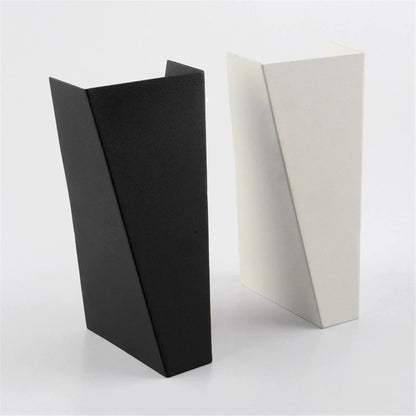 Elegant LED Wall Light Fixture