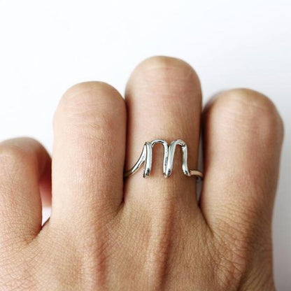 Fesara | Classic Alphabet Ring