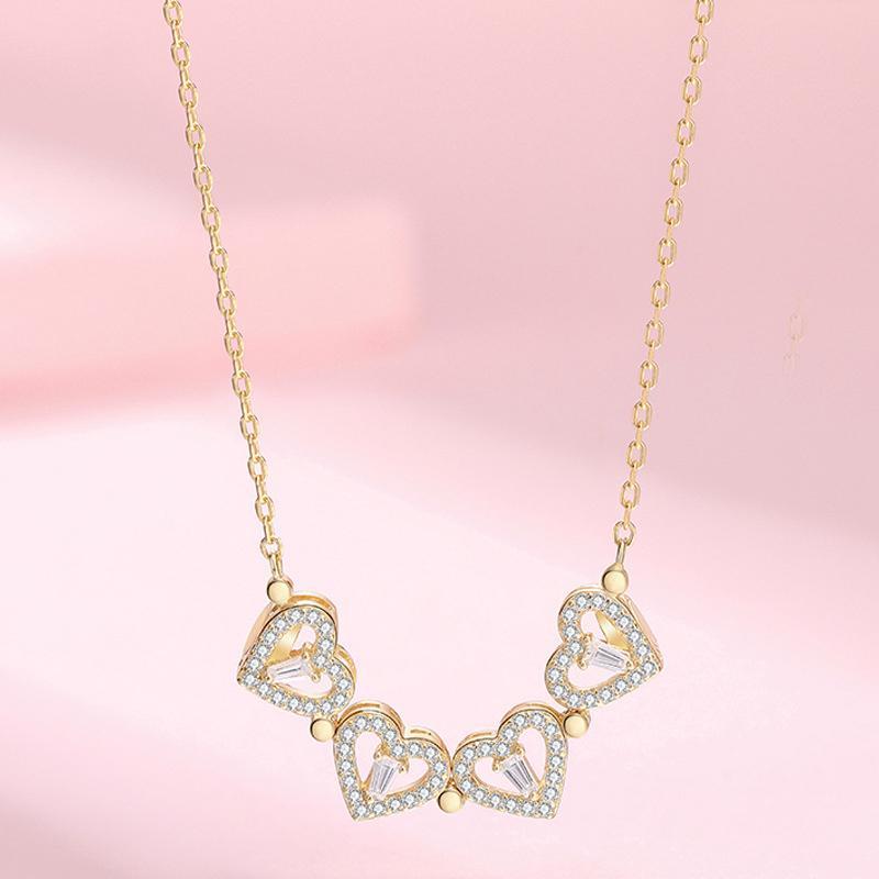 Lucky Clover Pendant Necklace for Ladies