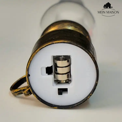 Stylish Traditional Table Lamp