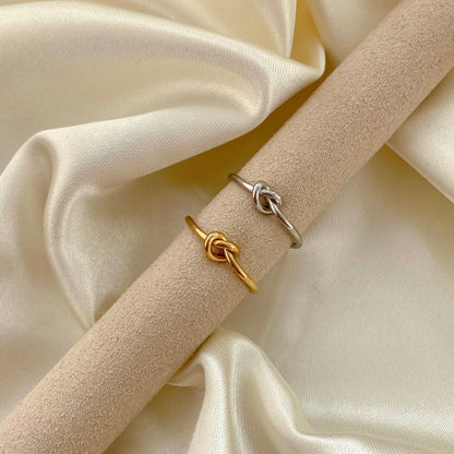 Delicate Love Knot Engagement Ring