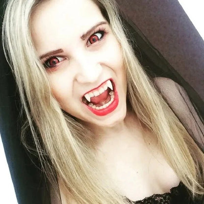 Easy Fit Retractable Vampire Teeth