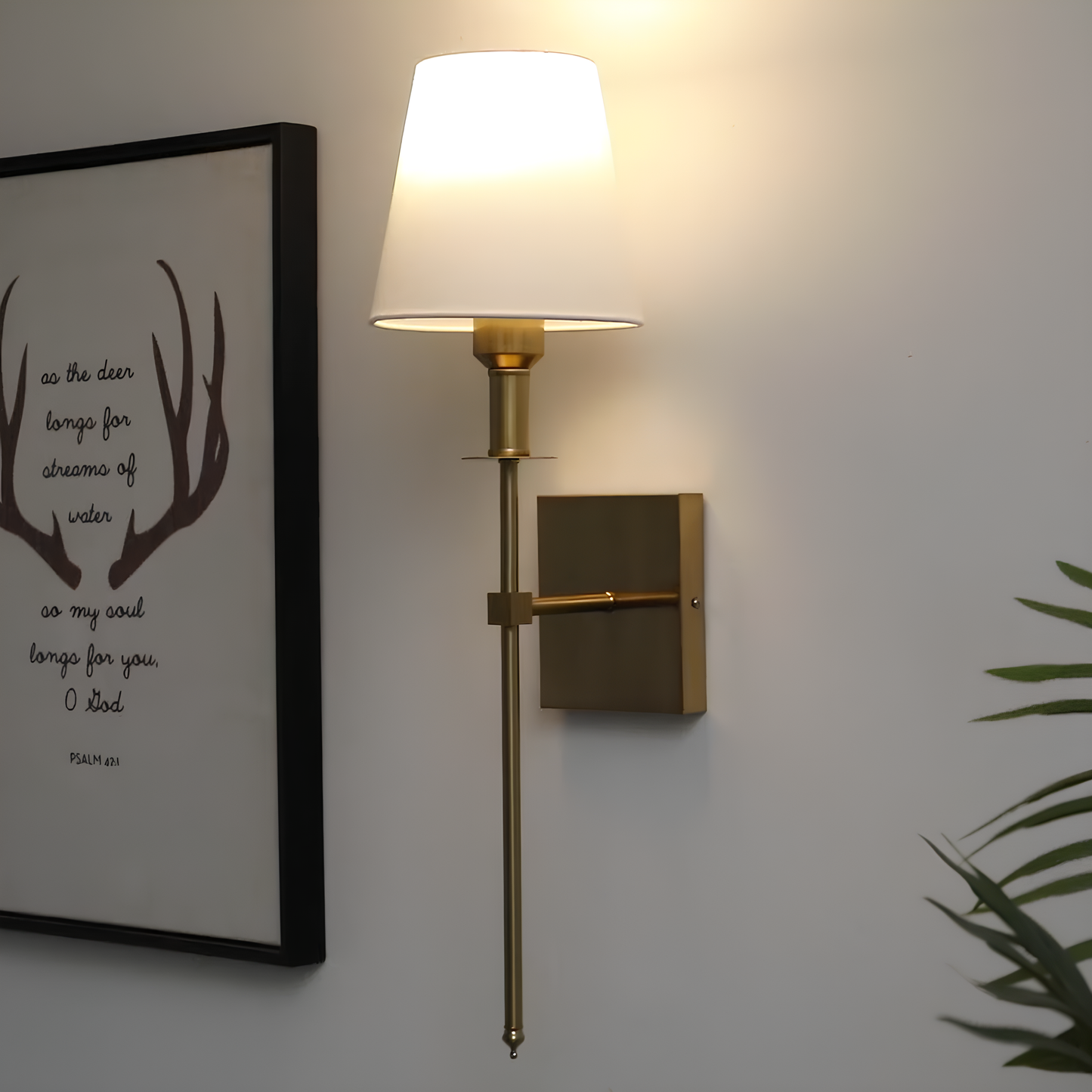 Wireless Rustic LED Wall Lamp - Fesara