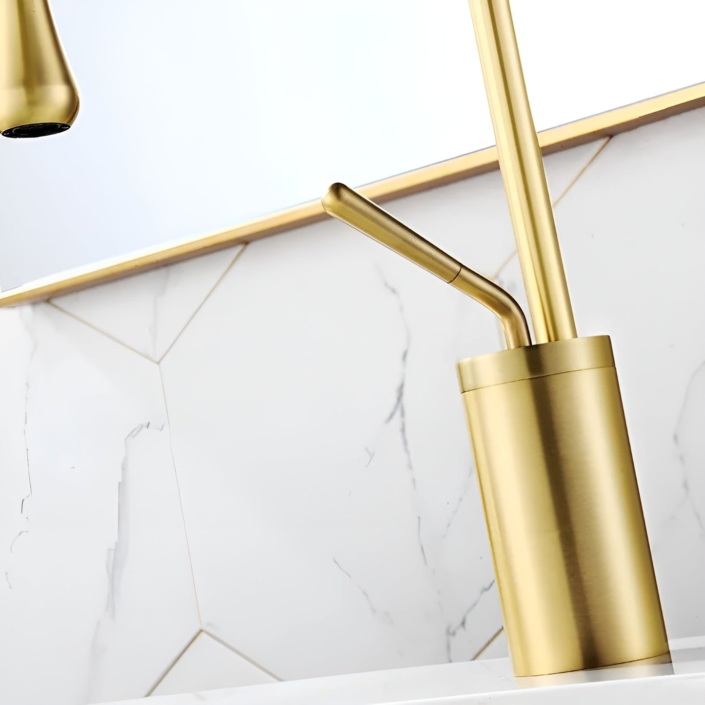EasyTouch 360° Faucet with Leak-Proof Control