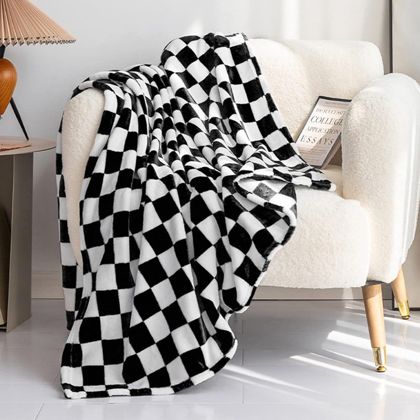 Super Soft Fleece Throw Blanket