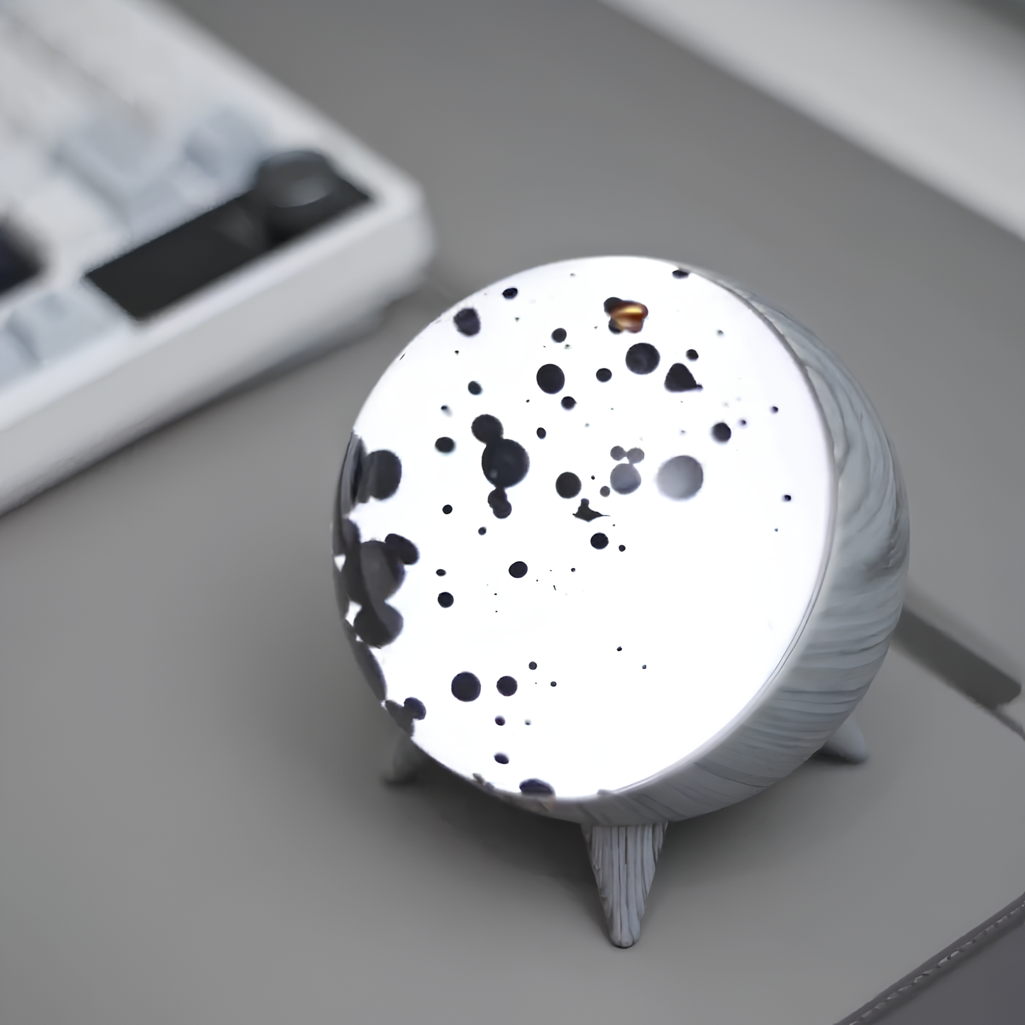 Magnetic Liquid Pulse Lamp