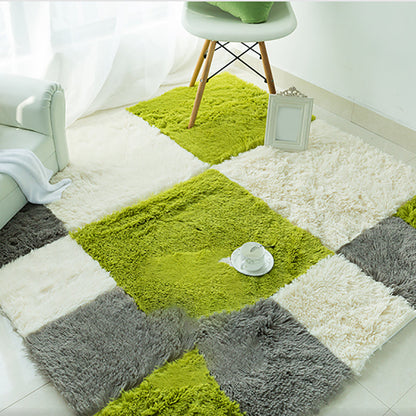Plush Bedroom Carpet Squares Durable Stain Resistant Floor Tiles