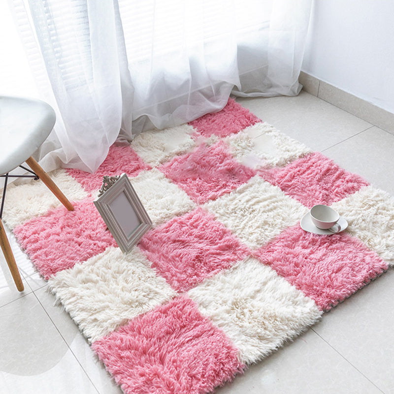 Plush Bedroom Carpet Squares Durable Stain Resistant Floor Tiles