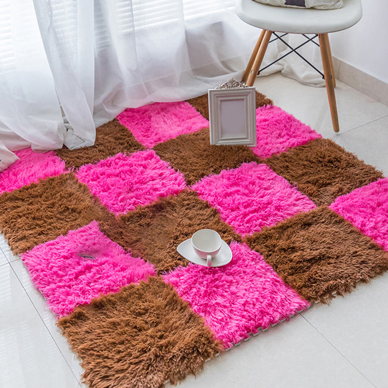 Plush Bedroom Carpet Squares Durable Stain Resistant Floor Tiles