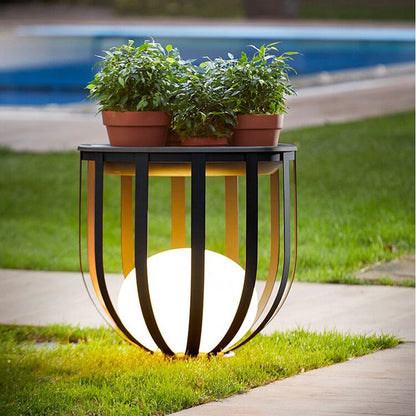 WeatherResist Outdoor Solar Garden Lamp