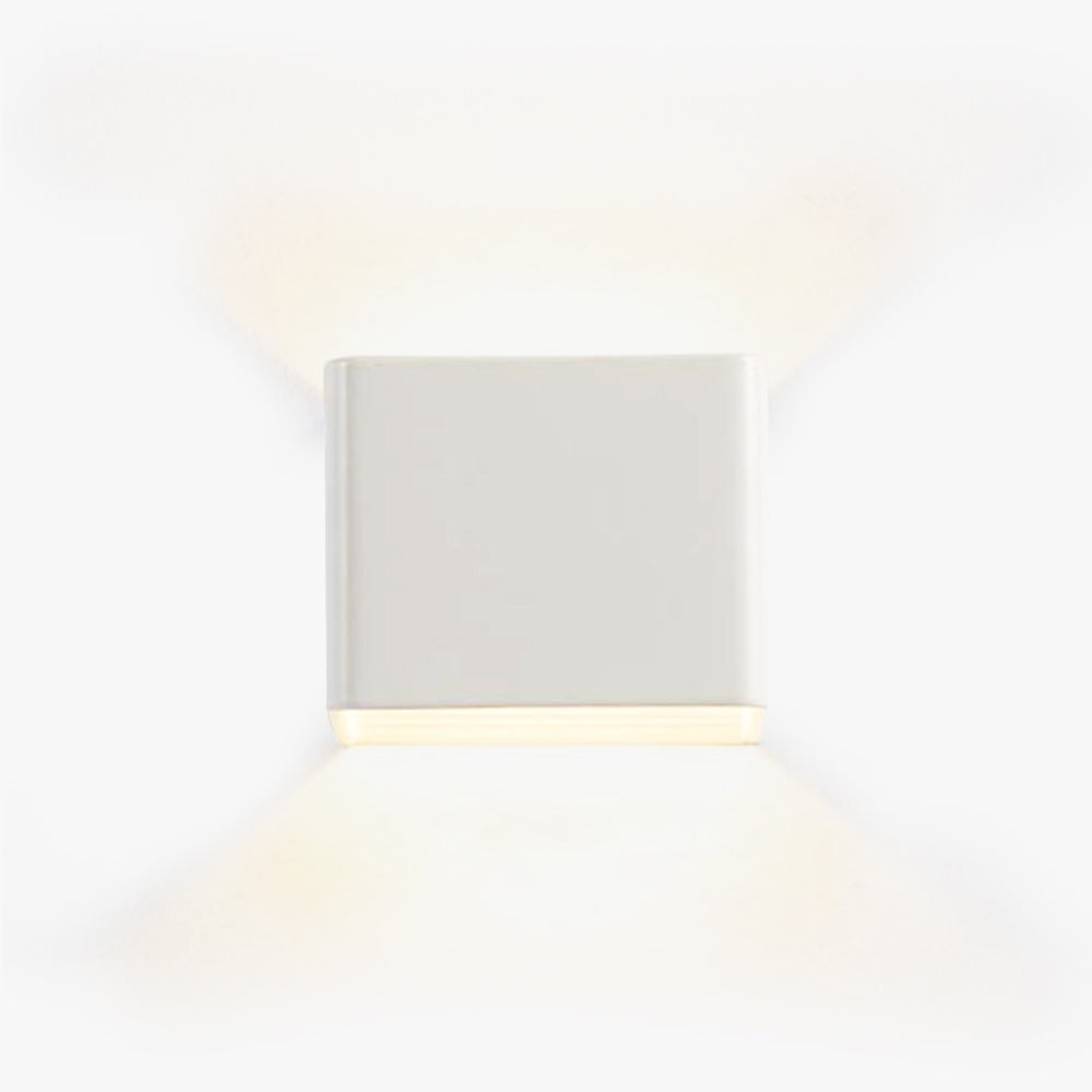 Modern White Wall Lamp - Fesara