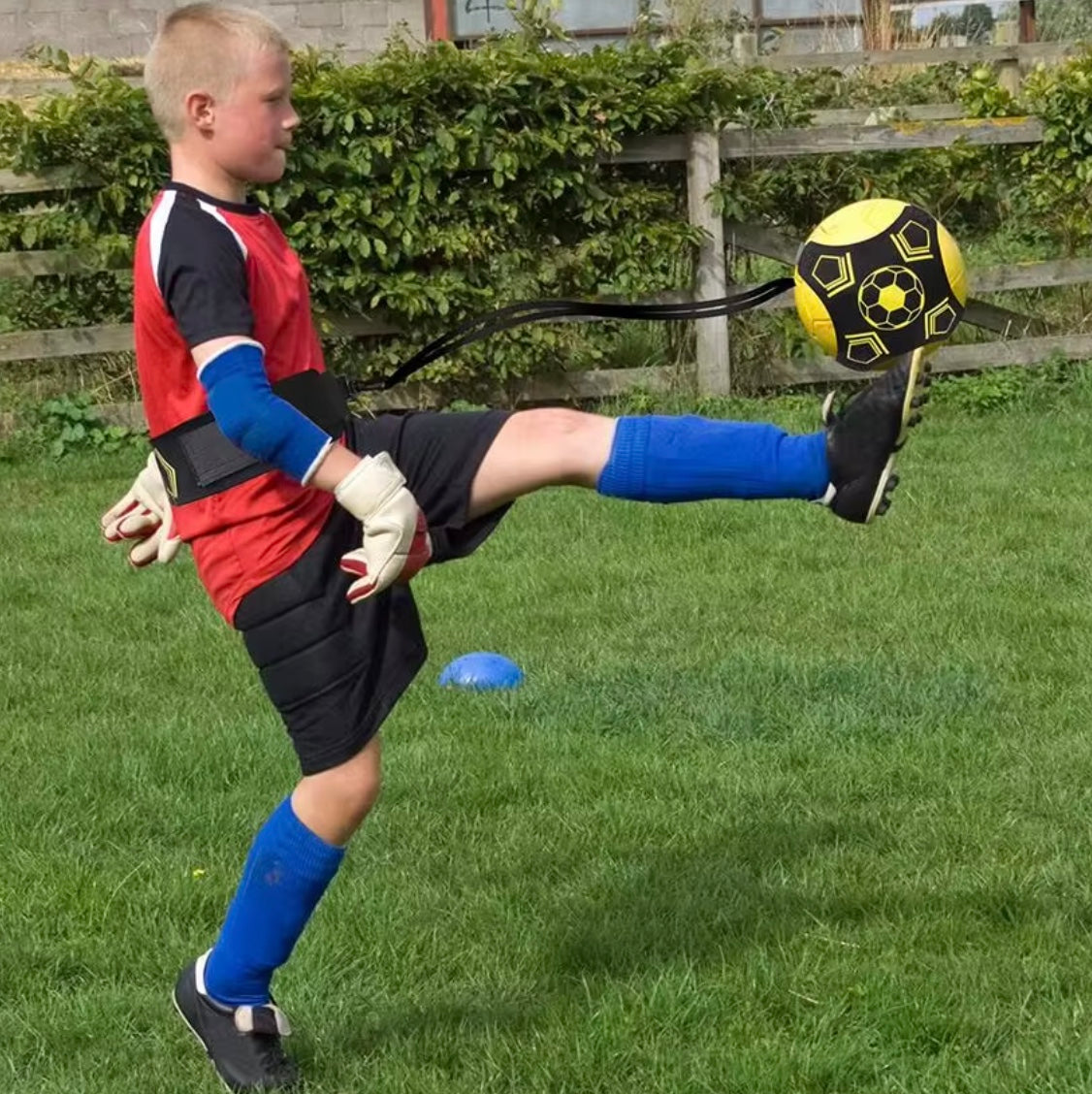 Fesara FootMaster Pro Soccer Trainer