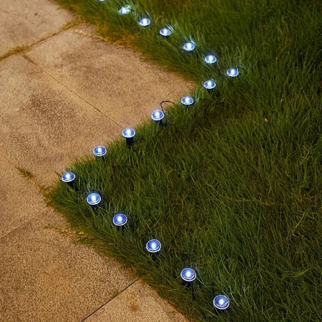 Bright Solar Powered Garden Pathway Lights - Fesara