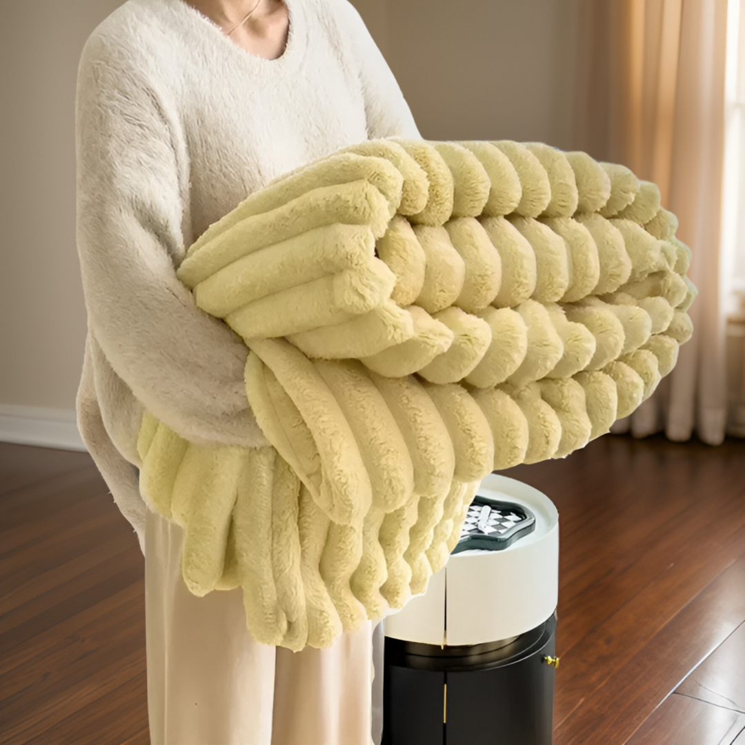 Cozy Soft Fleece Throw Blanket
