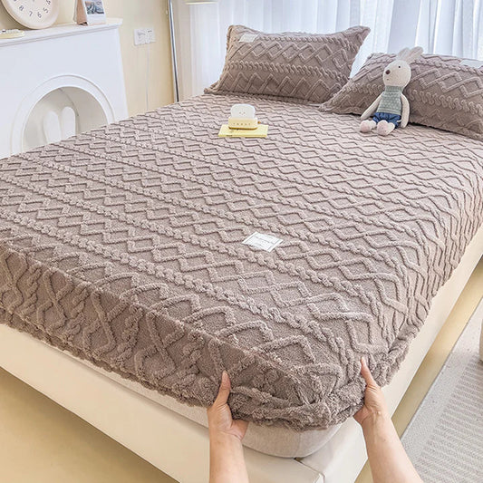 Soft Plush Duvet for Cozy Winter Nights - Fesara