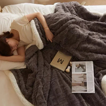 Cozy Plush Wool Blanket for Winter Warmth