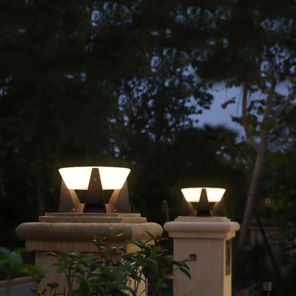 Elegant Garden Solar Powered Lamp