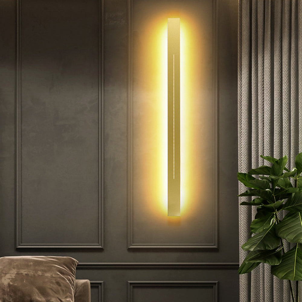 Stylish LED Gold Wall Light
