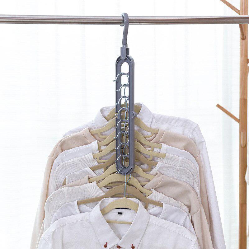 Adjustable Anti-Slip Clothing Hanger