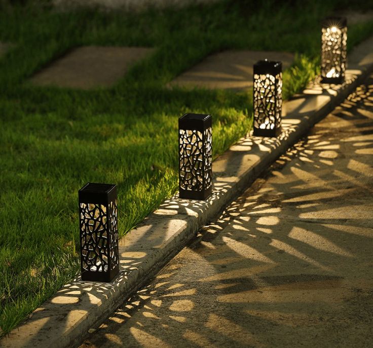 Solar Powered Outdoor LED Lamp Post - Fesara