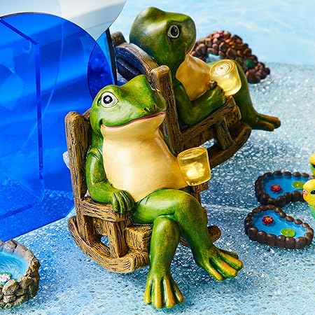 Solar Powered Outdoor Garden Light Statue