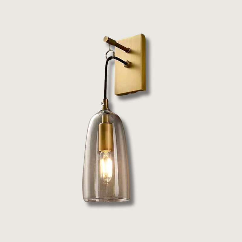 Elegant Gold Wall Light for Luxury Homes - Fesara
