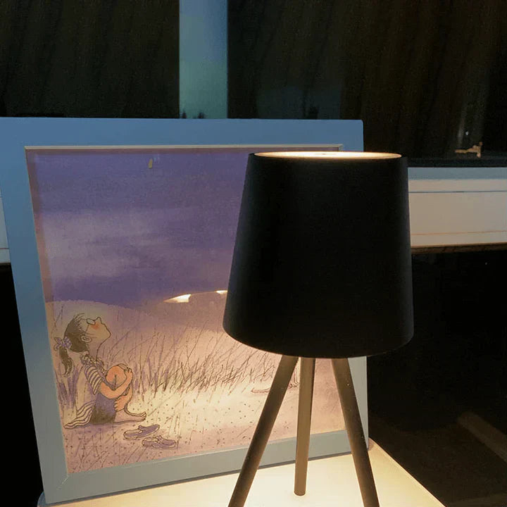 Modern Wireless Desk Lamp