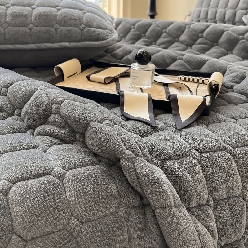 Cozy Plush Throw Blanket with Textured Pattern