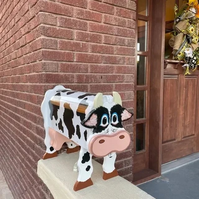 Rustic Animal Mailbox - Durable Outdoor Post Box - Fesara