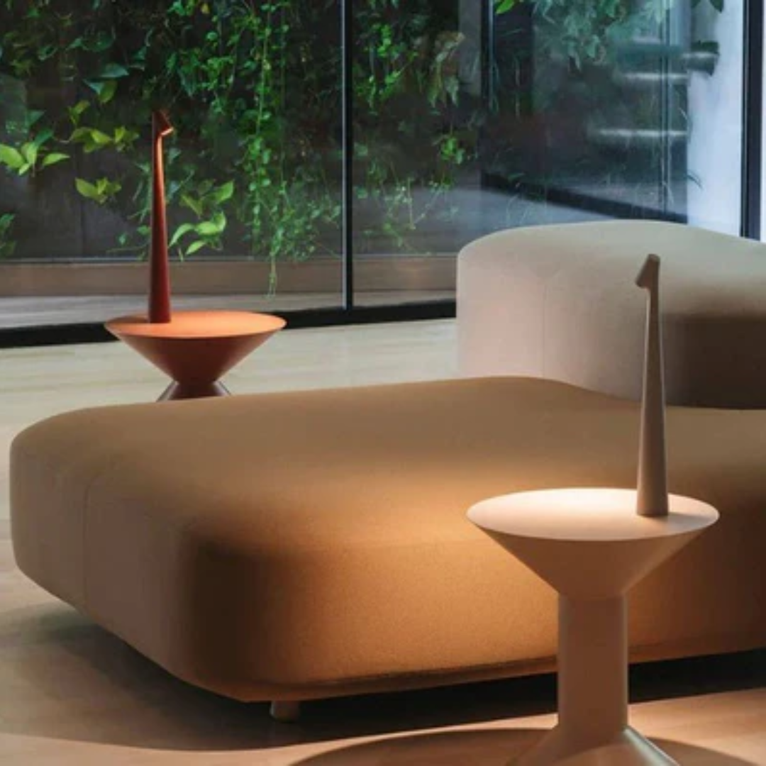 Simple Nordic LED Desk Lamp - Fesara