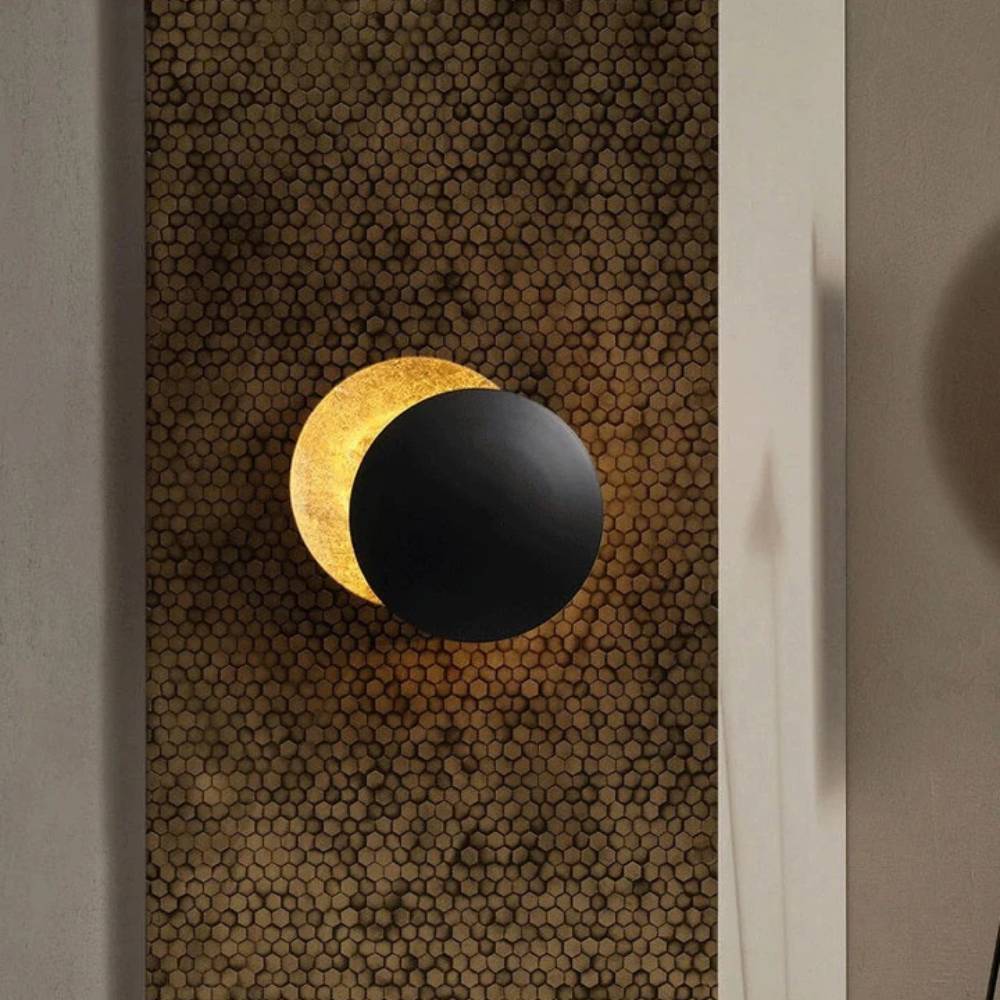Fesara | Moonlit Wall Lamp with Soft Glow