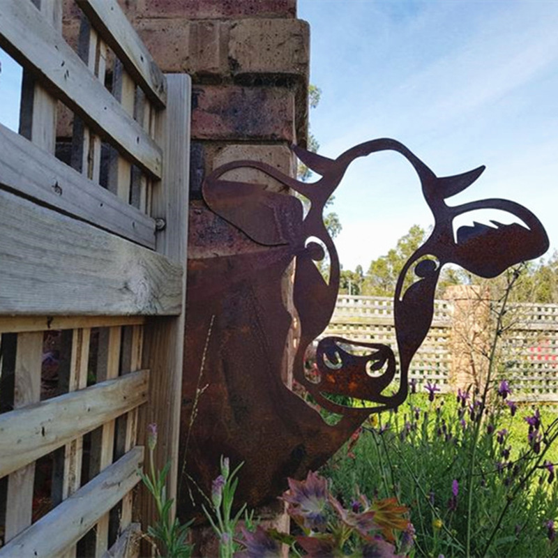 Rustic Country Metal Yard Decor