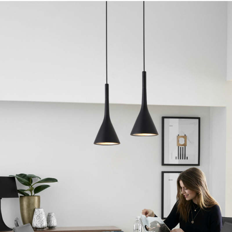 Elegant Golden LED Chandelier Ceiling Light - Fesara