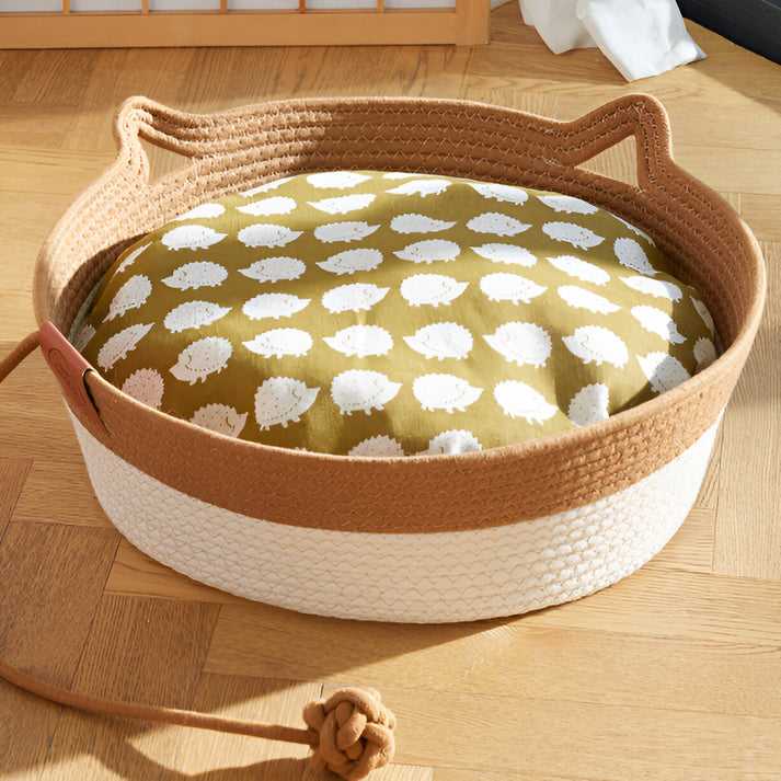 Calming Cat Bed for Relaxation