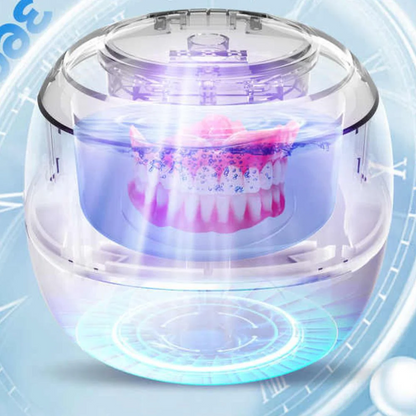 Compact Travel Denture Cleaning Device