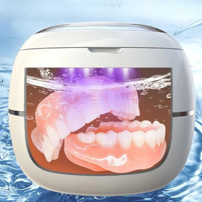 Compact Travel Denture Cleaning Device