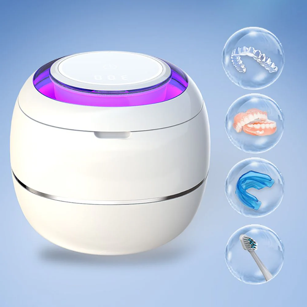 Compact Travel Denture Cleaning Device