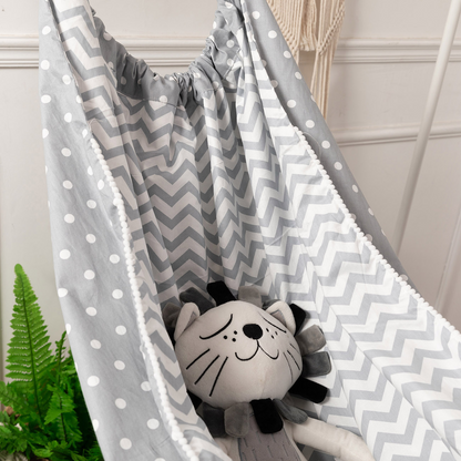 Cozy Baby Crib Hammock for Newborn Sleep