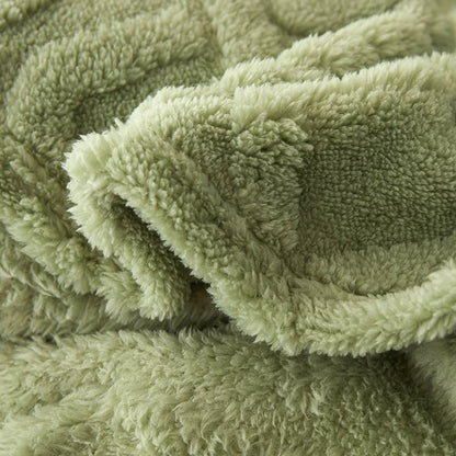 Plush Reversible Woolen Throw Blanket - Fesara