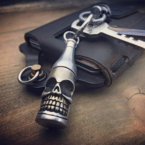 Tough Skull Pendant Keychain